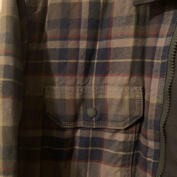 Eddie Bauer- Men’s Plaid Shirt-Jacket - great condition - Picture 4 of 6